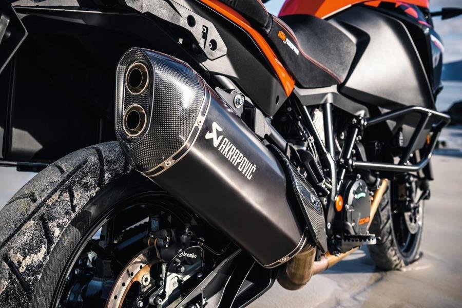 Akrapovic 'Slip-on Line' KTM
