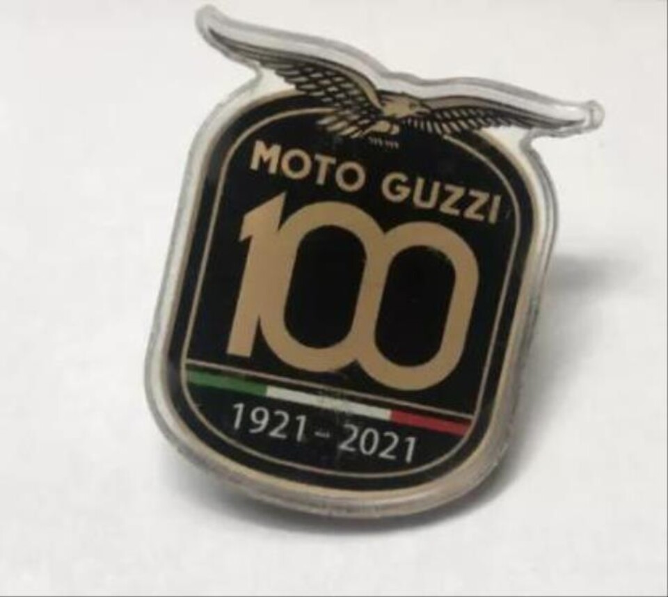 MG 100TH PINS MOTO GUZZI