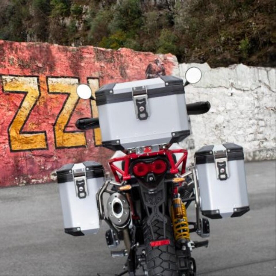 KIT VALIGIE IN ALLUMINIO V85 TT MOTO GUZZI