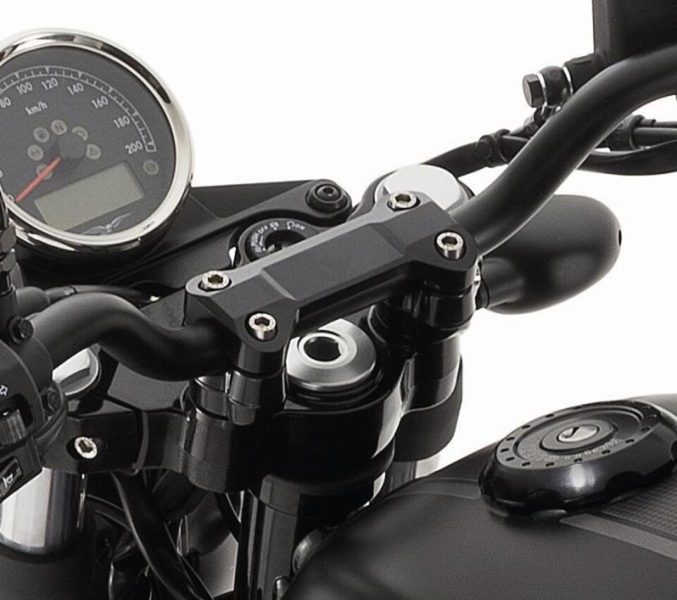 CAVALLOTTO SUPERIORE MANUBRIO V7 III MOTO GUZZI