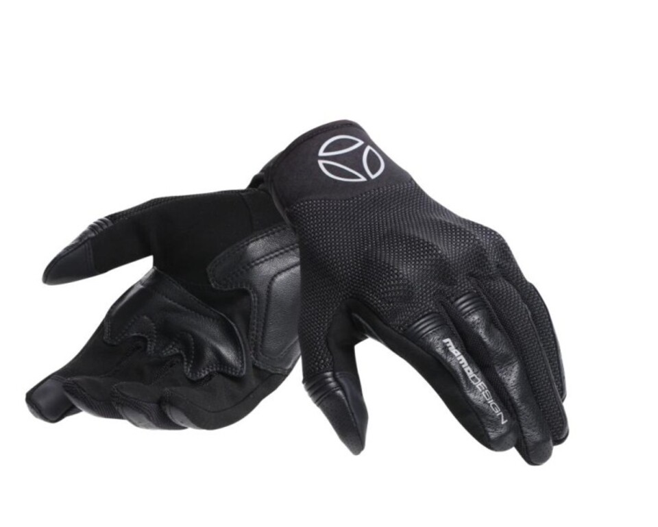 ASCENDANCY GLOVES MOMO