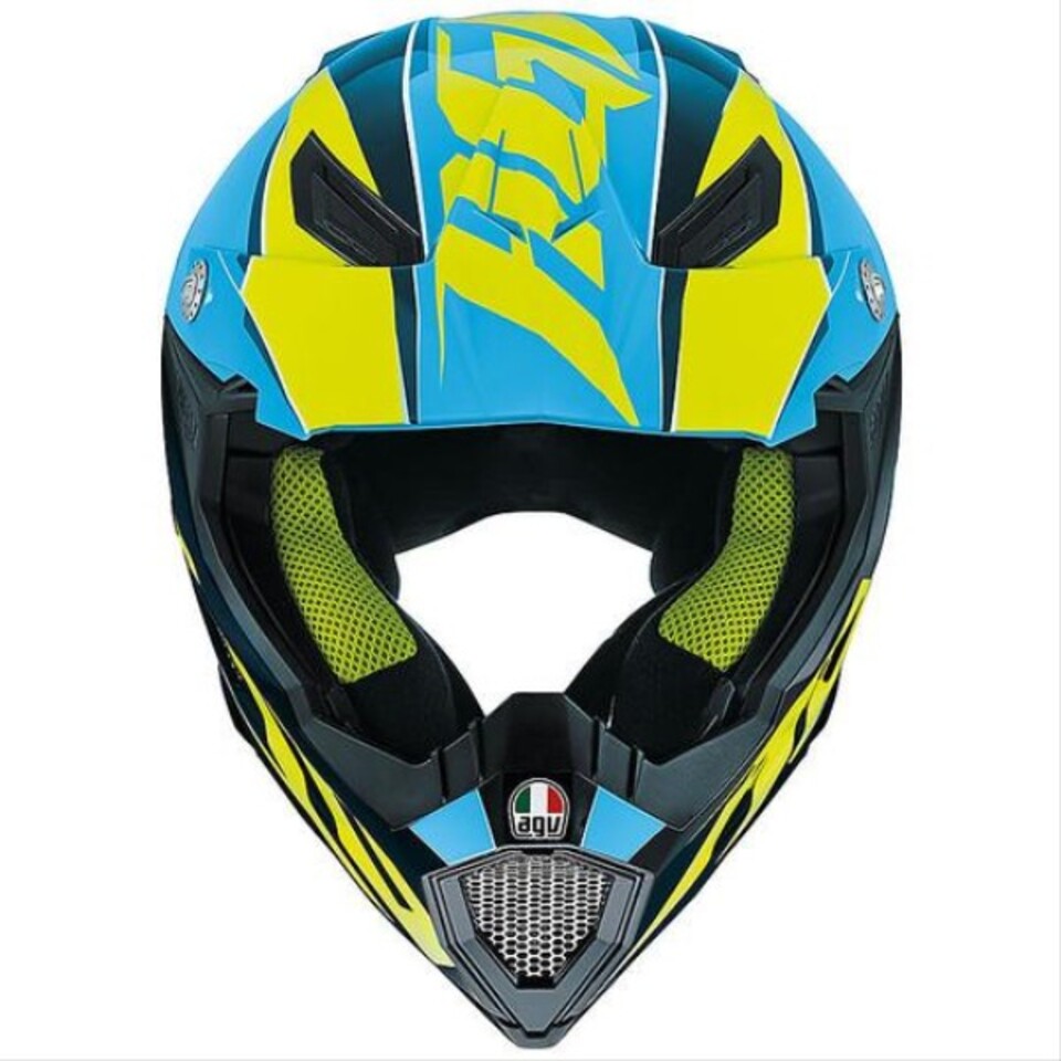 AX 8 AGV