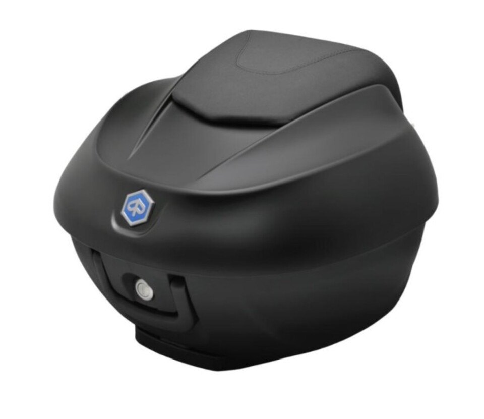 BAULETTO POSTERIORE 36L COMP NERO XN2 PIAGGIO