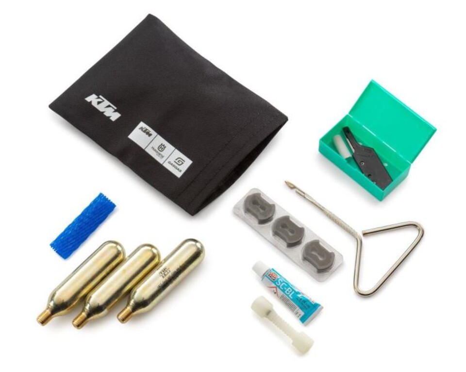 Kit di riparazione degli pneumatici KTM