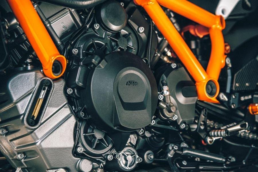 Protezione del coperchio dell'accensione KTM