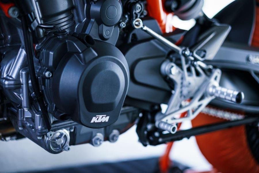 Protezione del coperchio dell'accensione KTM