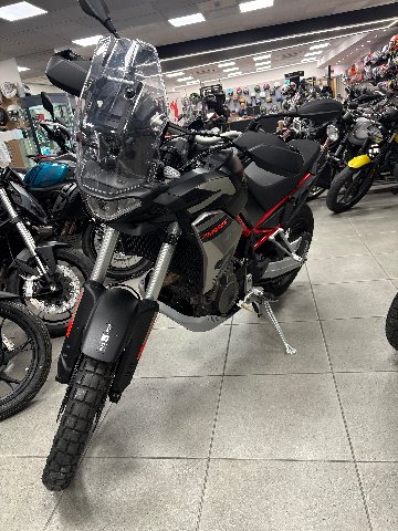 TUAREG 660 CON BORSE URBAN Aprilia