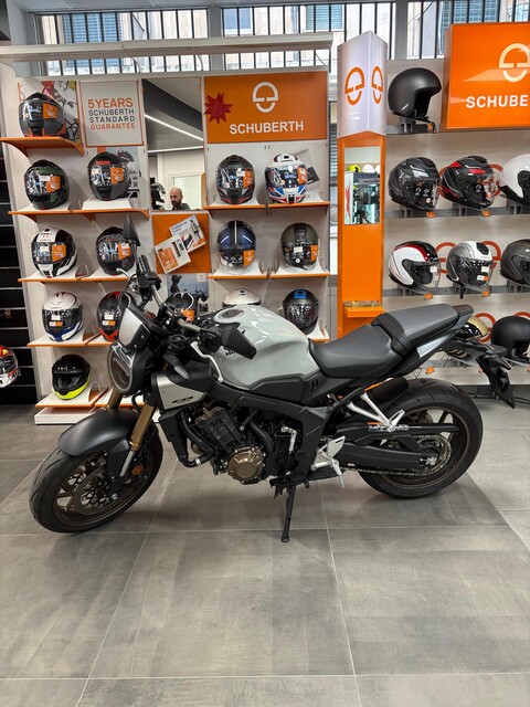 CB 650 R e-clutch (A2) Honda