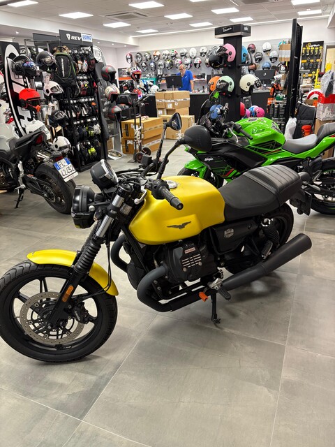 V7 Stone Moto Guzzi