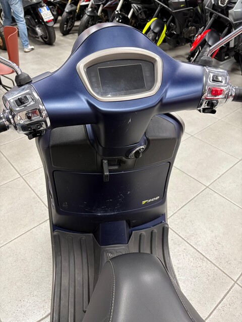 VESPA GTS 300 SUPER TECH Piaggio