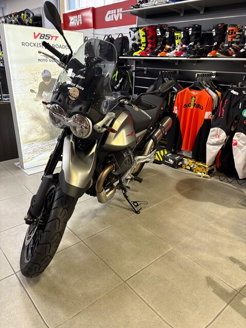 V85 Strada - Aziendale Moto Guzzi