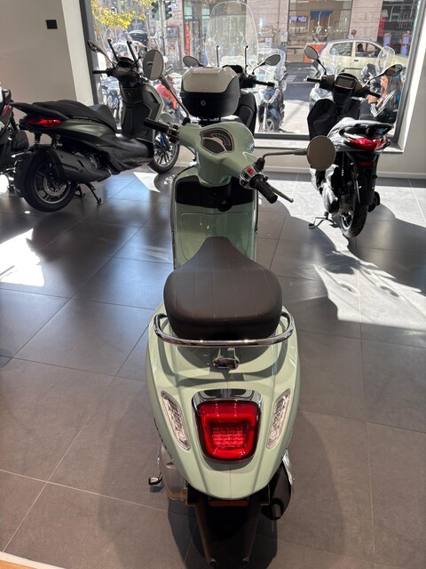 Vespa Primavera 125 Piaggio