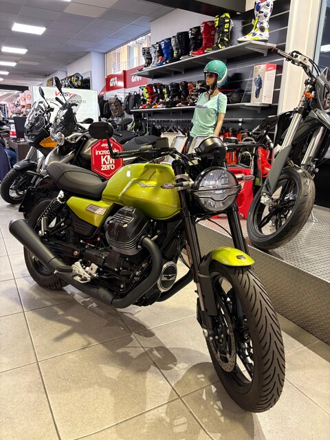 V7 Sport Moto Guzzi