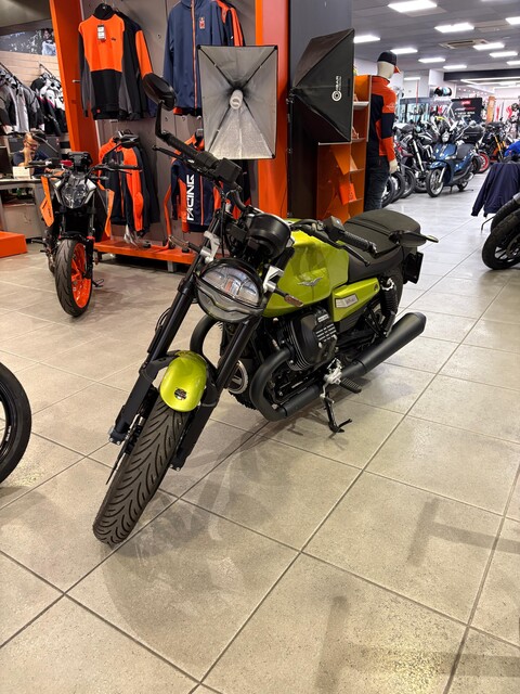 V7 Sport Moto Guzzi