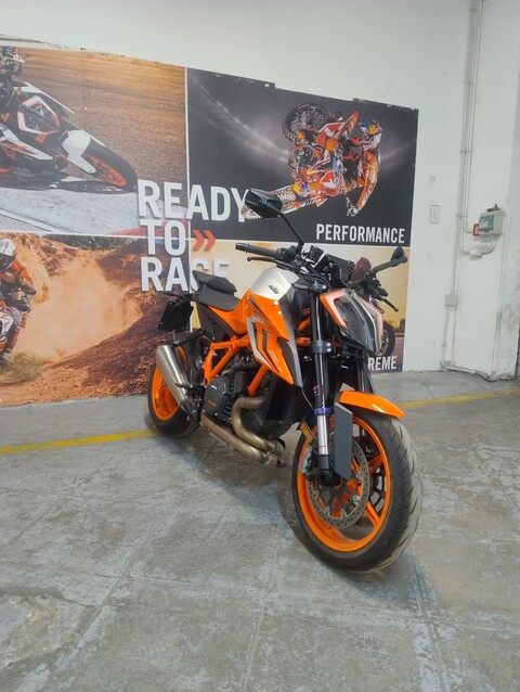 SUPER DUKE 1290 -AZIENDALE KTM