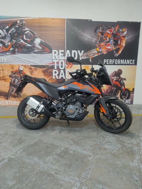 ADVENTURE 390-AZIENDALE KTM