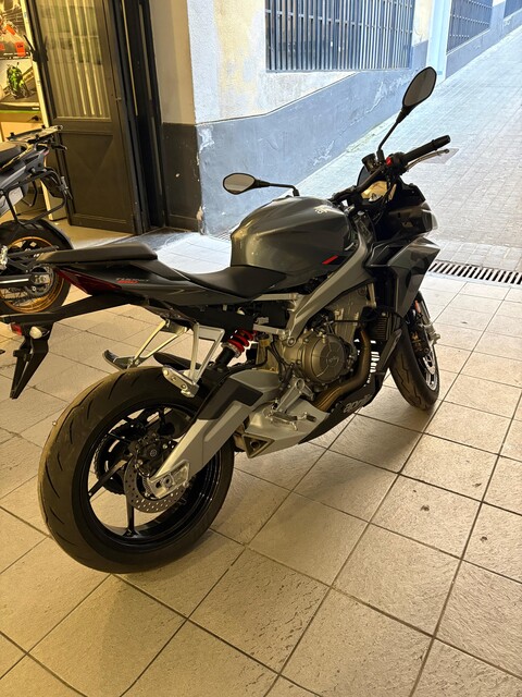 TUONO 660 KM/0 Aprilia