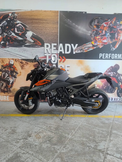 DUKE  990 KTM