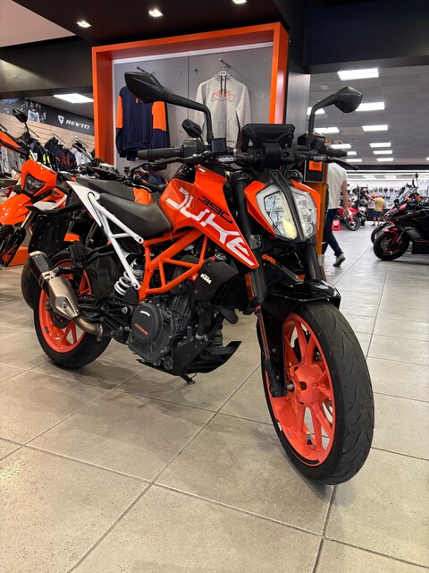 390 DUKE KTM