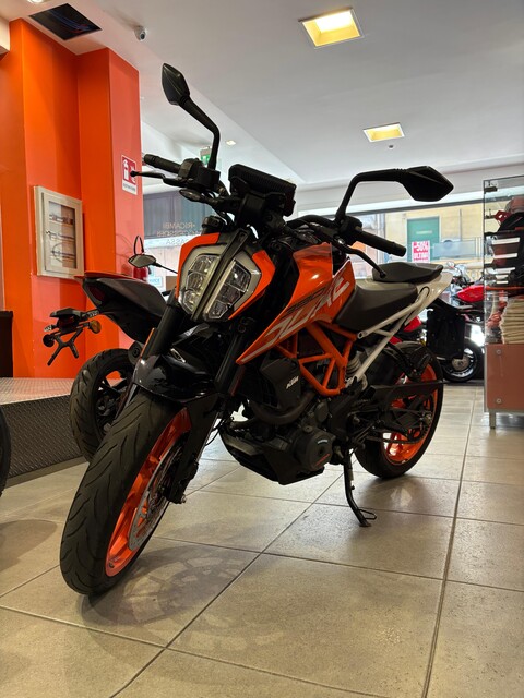 390 DUKE KTM