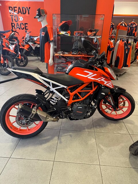 390 DUKE KTM
