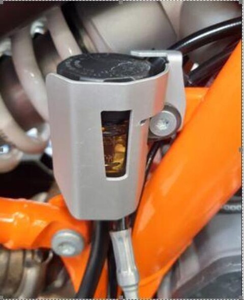 Brake reservoir protection KTM