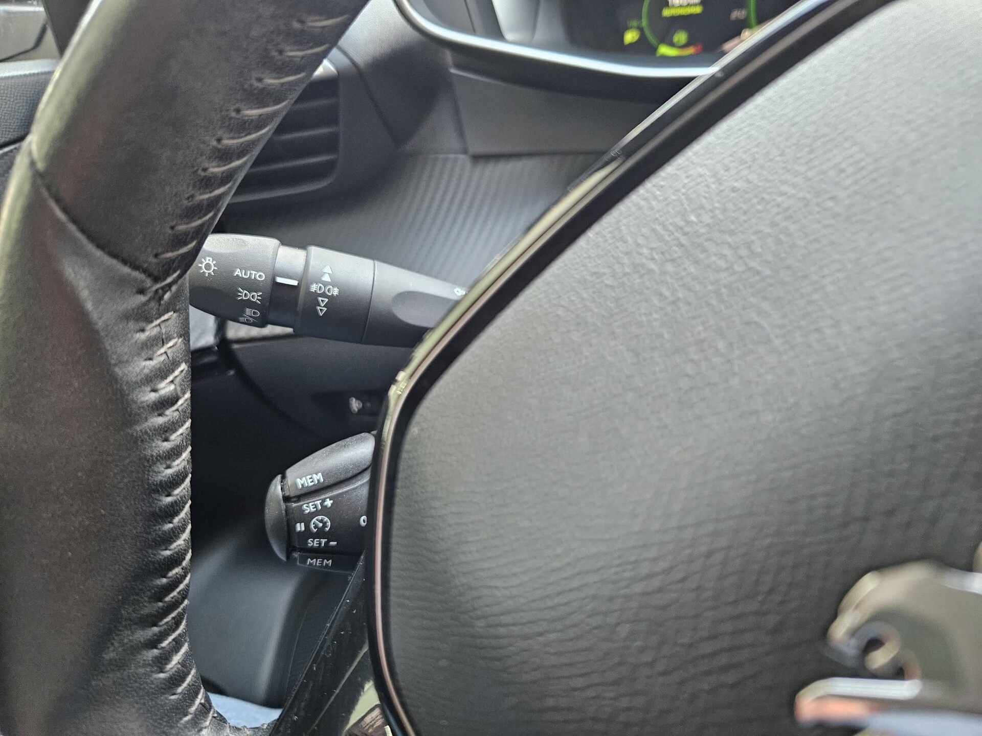 Peugeot 2008 ALLURE PACK Diesel