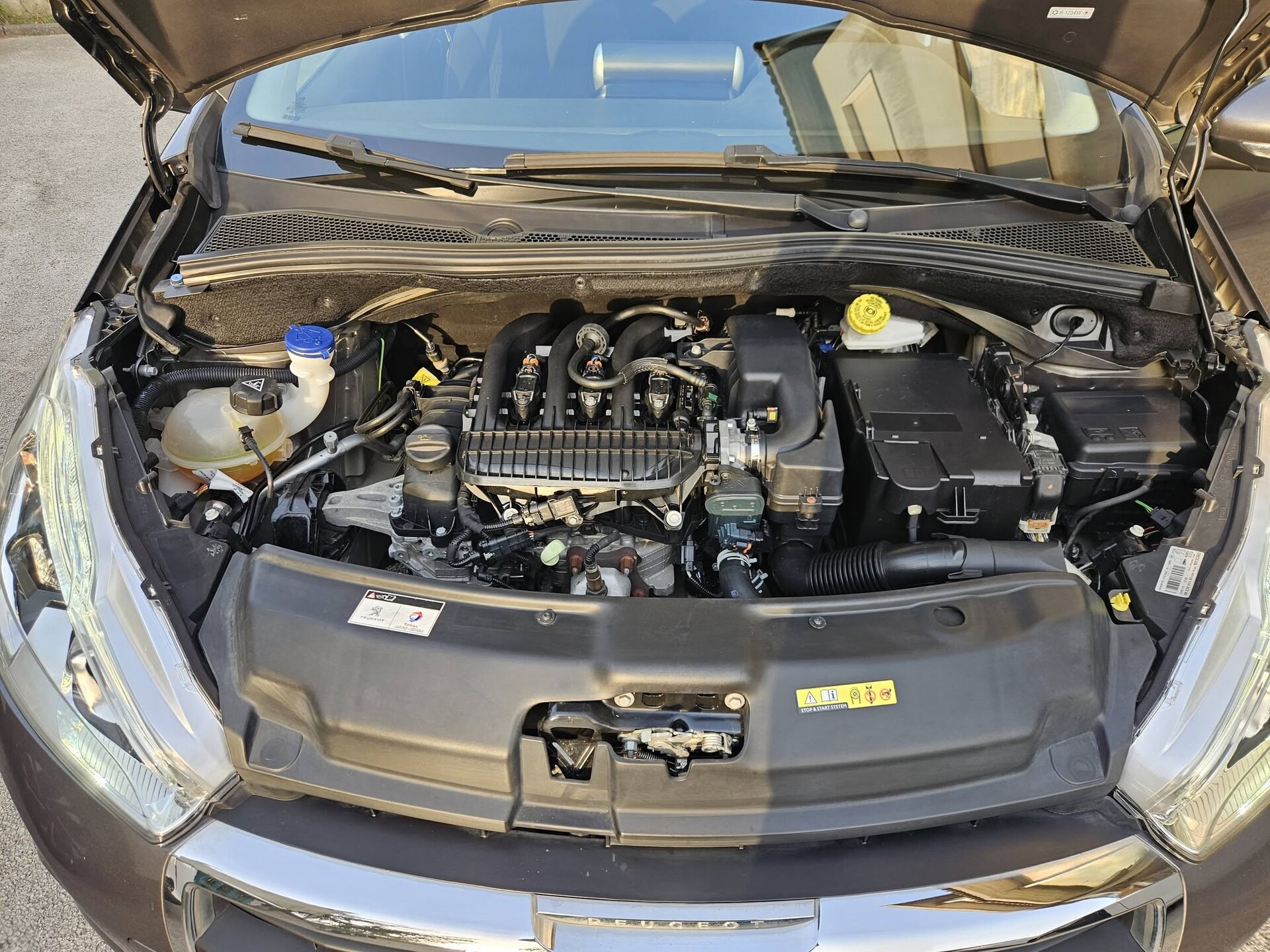 Peugeot 208 ALLURE Benzina