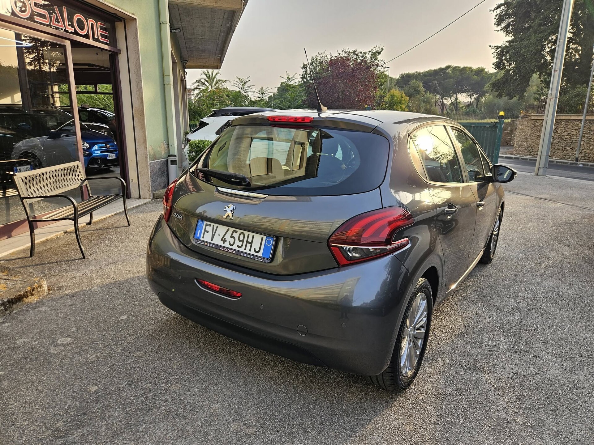 Peugeot 208 ALLURE Benzina