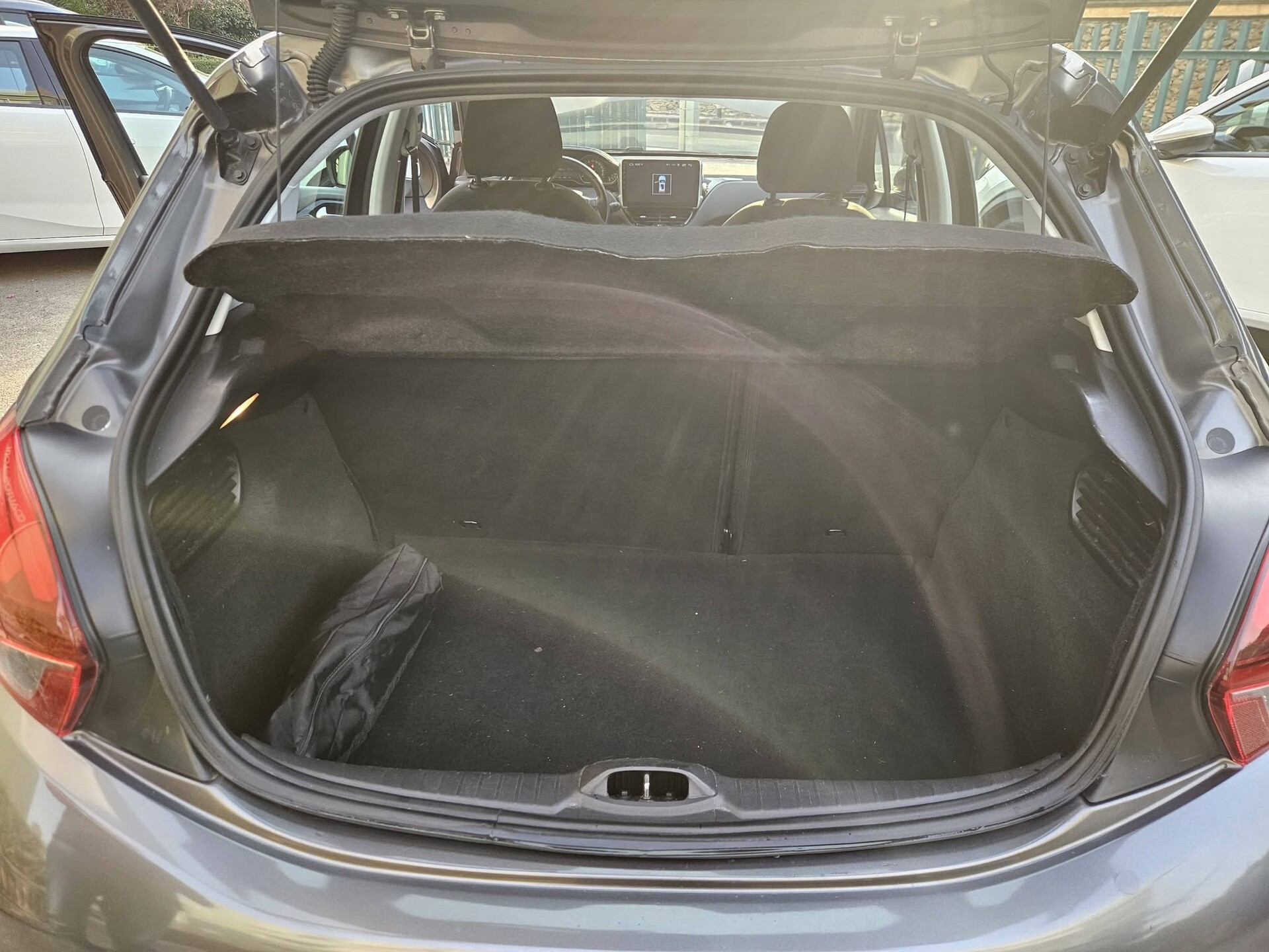 Peugeot 208 ALLURE Benzina
