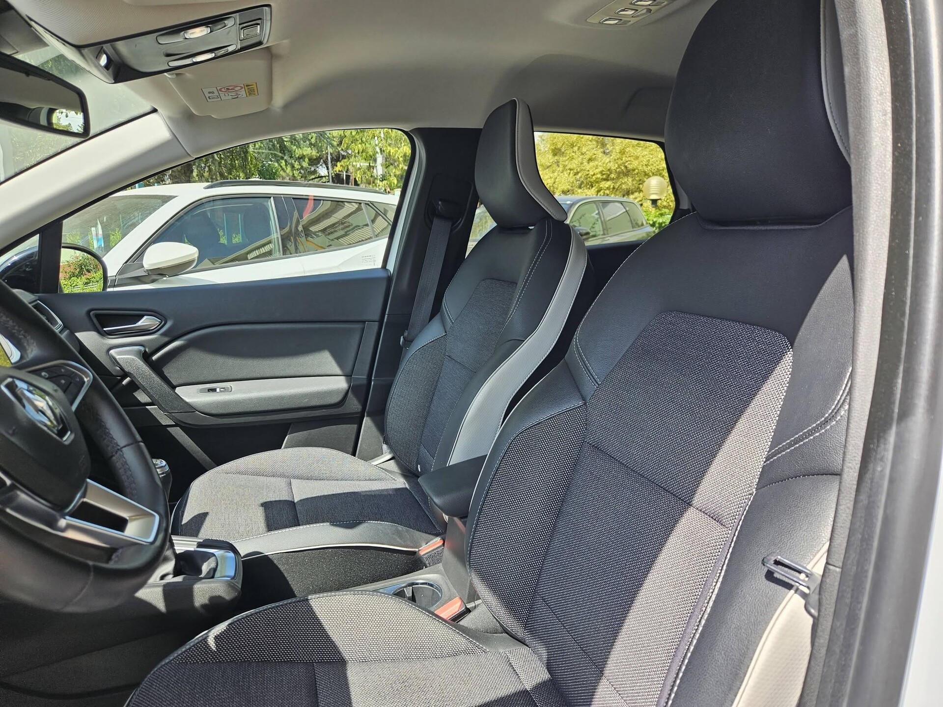 Renault Captur INTENS Sport Ibrida