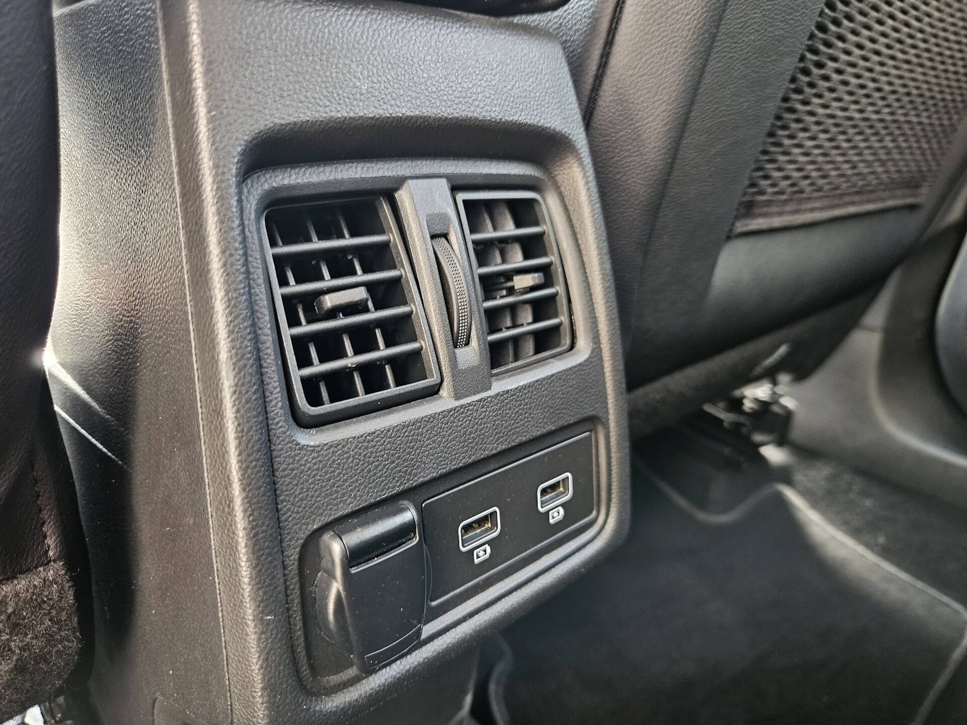 Renault Captur INTENS Sport Ibrida
