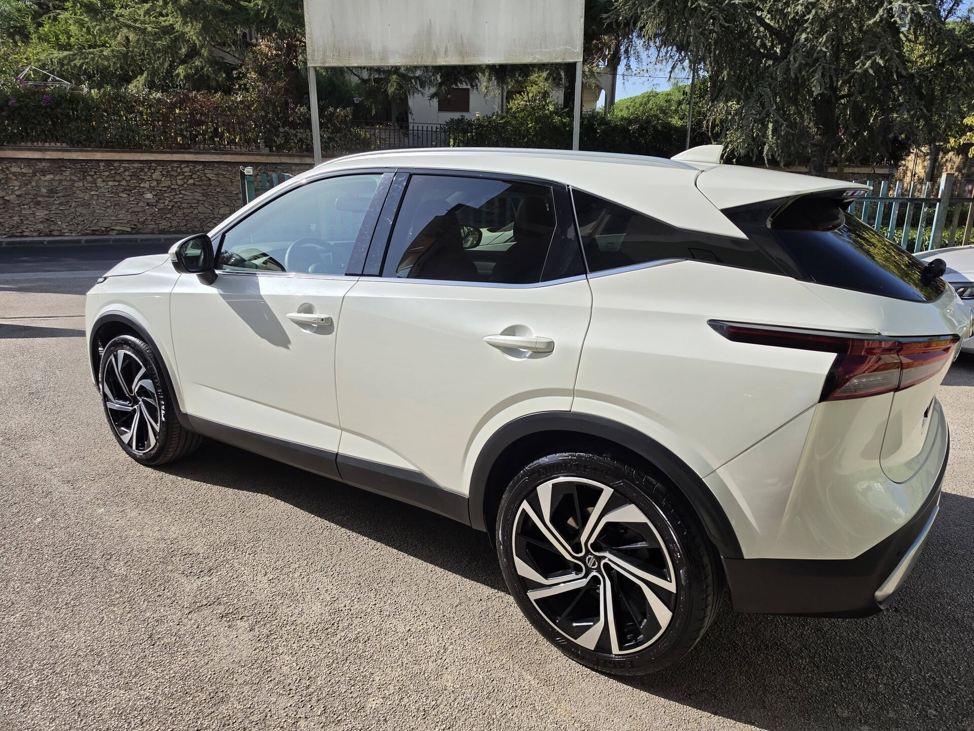 Nissan Qashqai Tekna+ Elettrica / Benzina