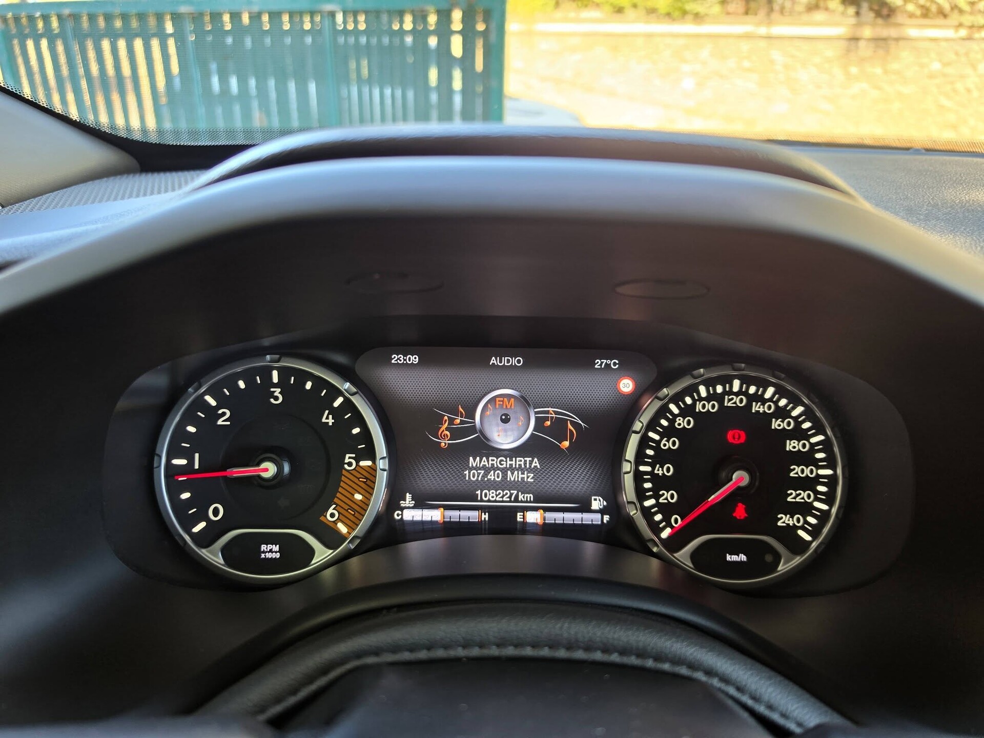 Jeep Renegade limited edition Diesel