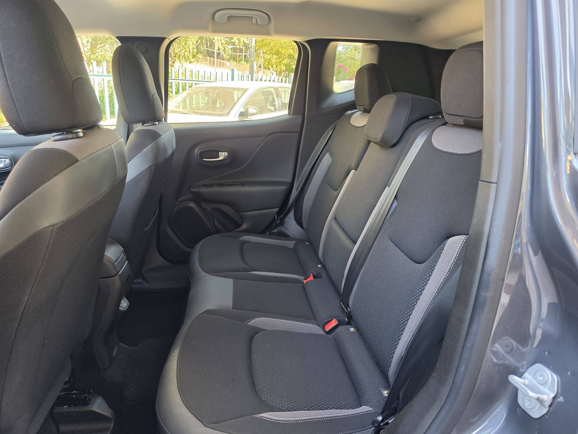 Jeep Renegade limited edition Diesel