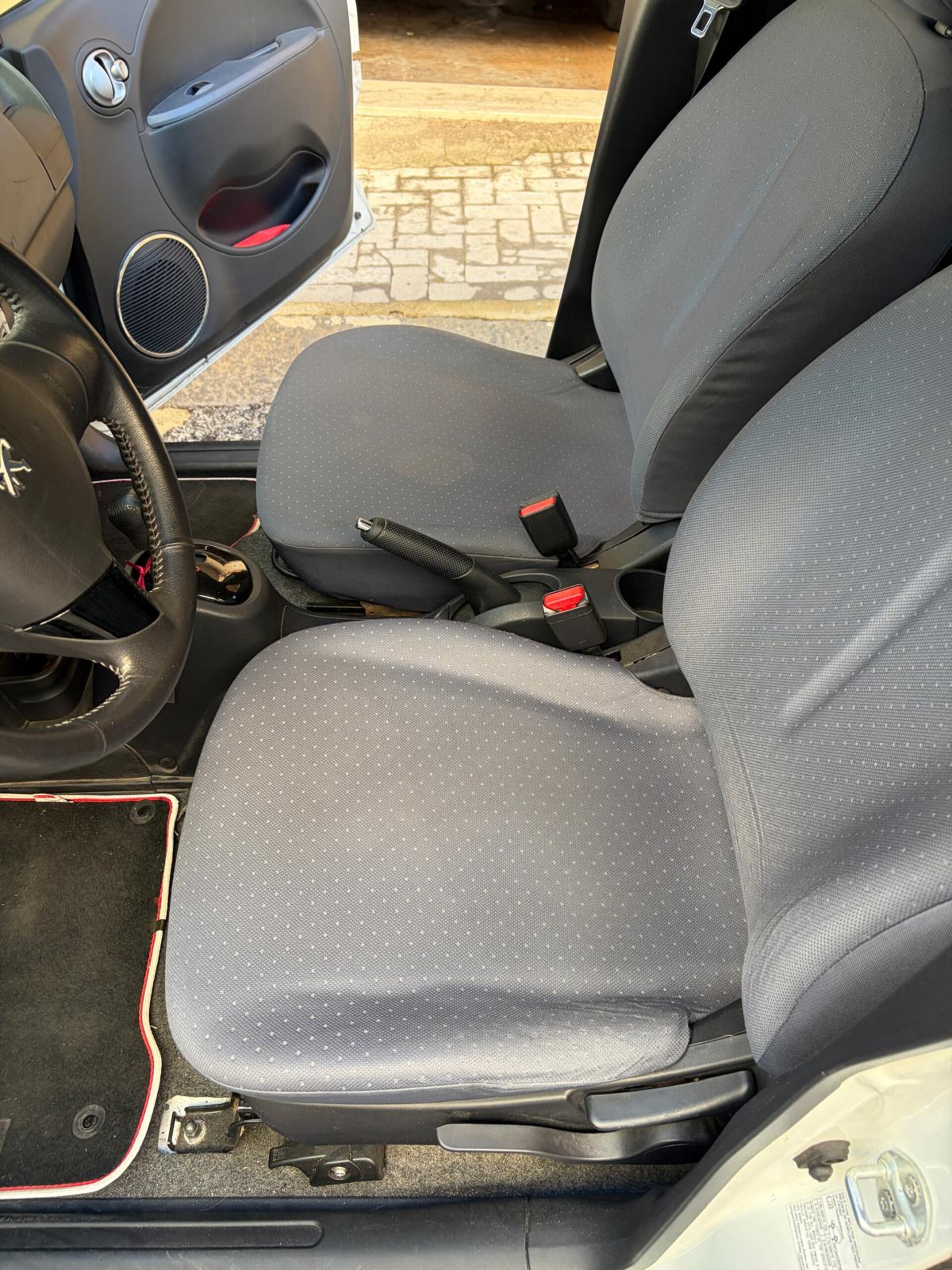 Peugeot 1007 PEUGEOT ION Elettrica