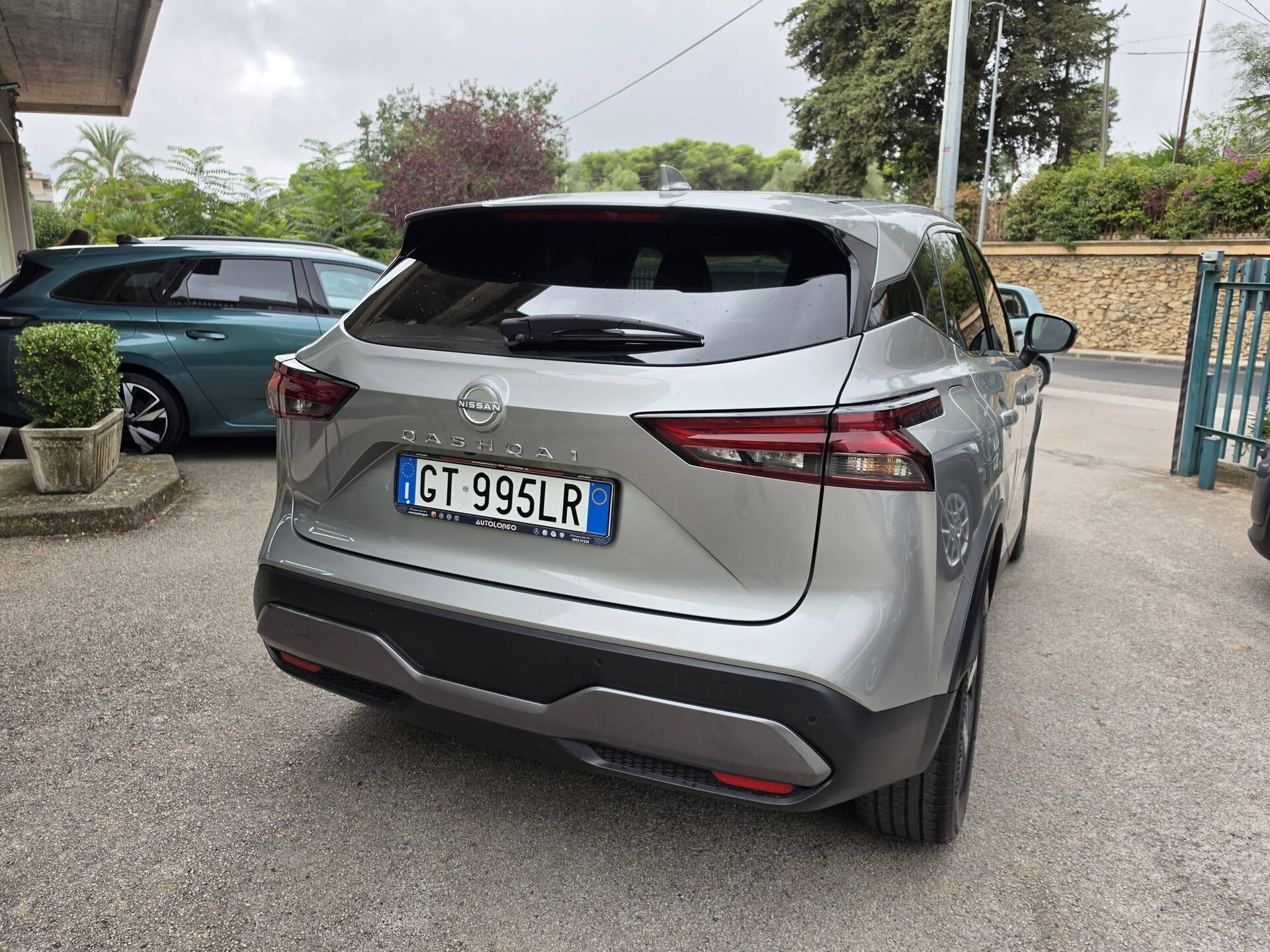Nissan Qashqai N-CONNECTA Xtronic Elettrica / Benzina