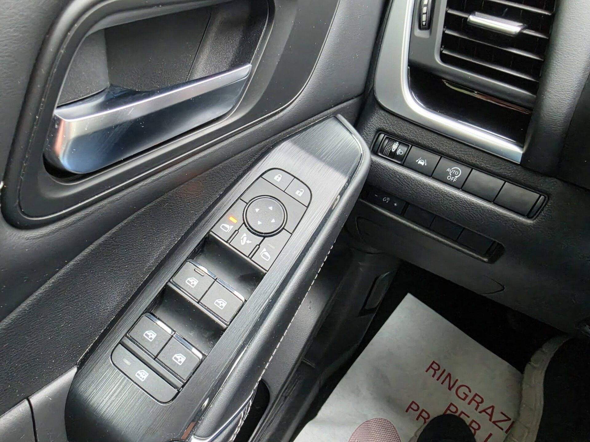 Nissan Qashqai N-CONNECTA Xtronic Elettrica / Benzina