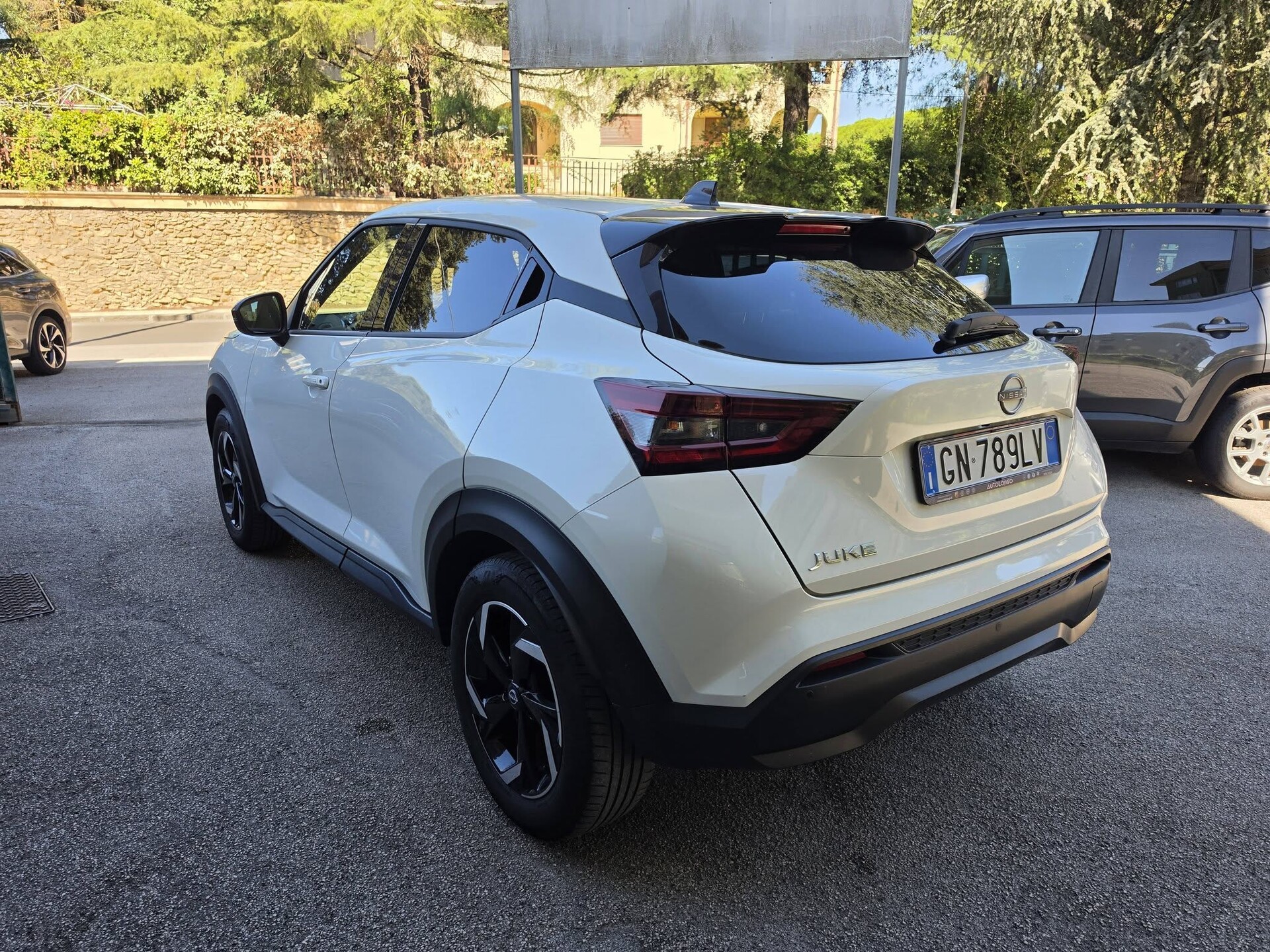 Nissan Juke 1.0 DIG-T 114 N-Connecta Dct Benzina