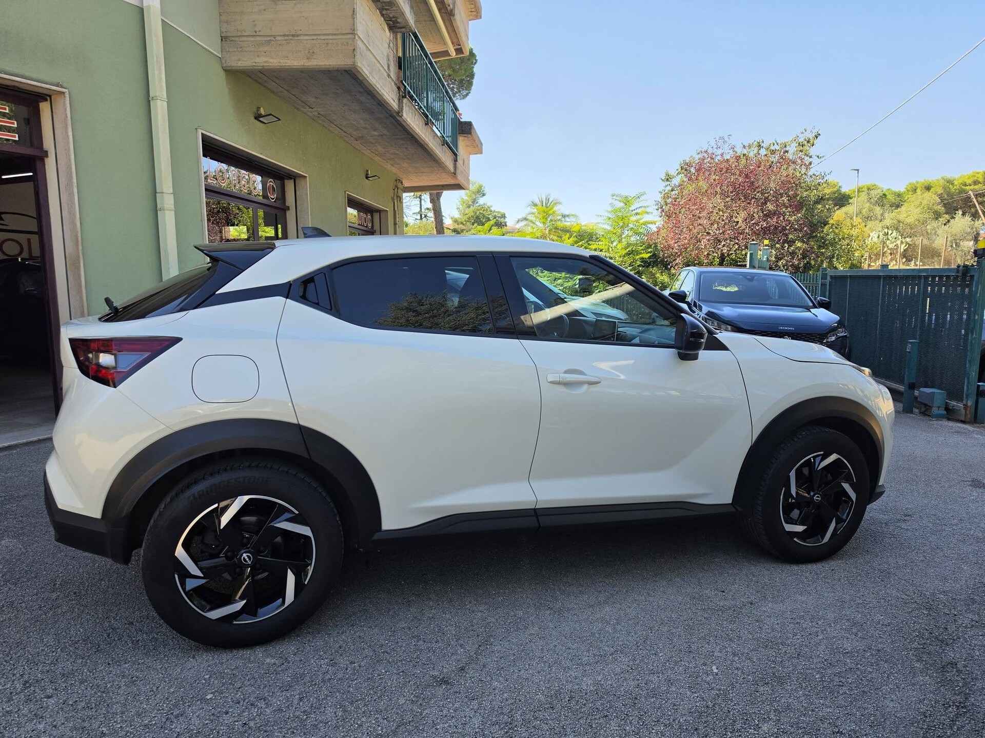 Nissan Juke 1.0 DIG-T 114 N-Connecta Dct Benzina