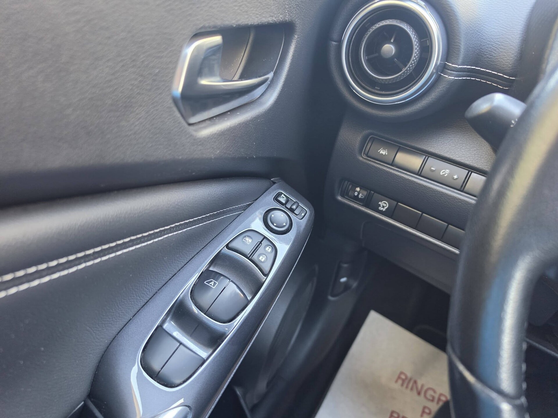 Nissan Juke 1.0 DIG-T 114 N-Connecta Dct Benzina