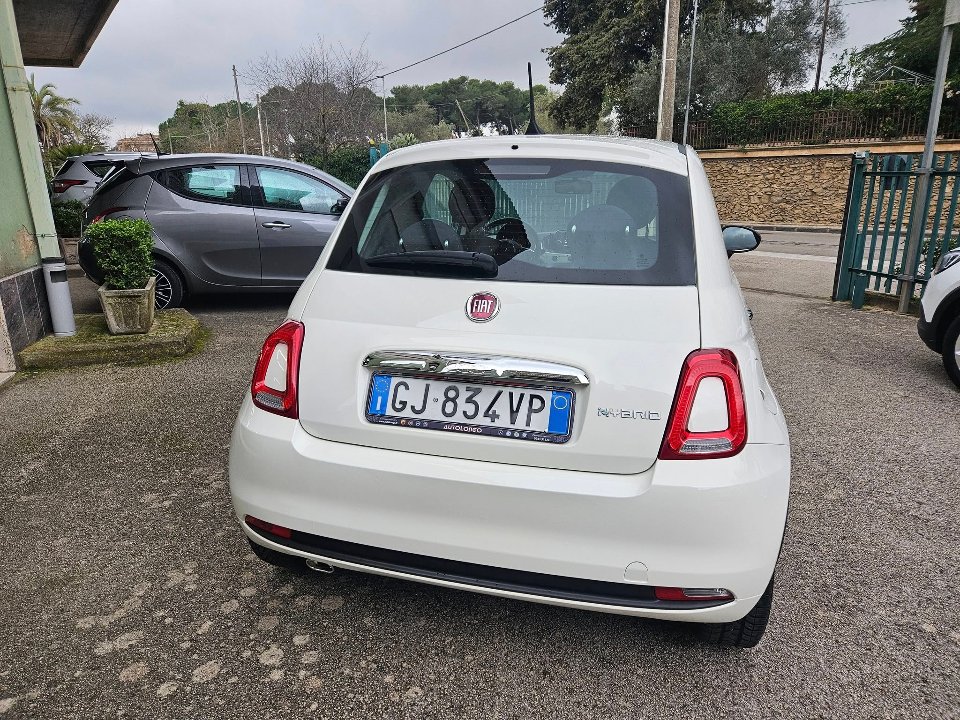 Fiat 500 CULT Ibrida