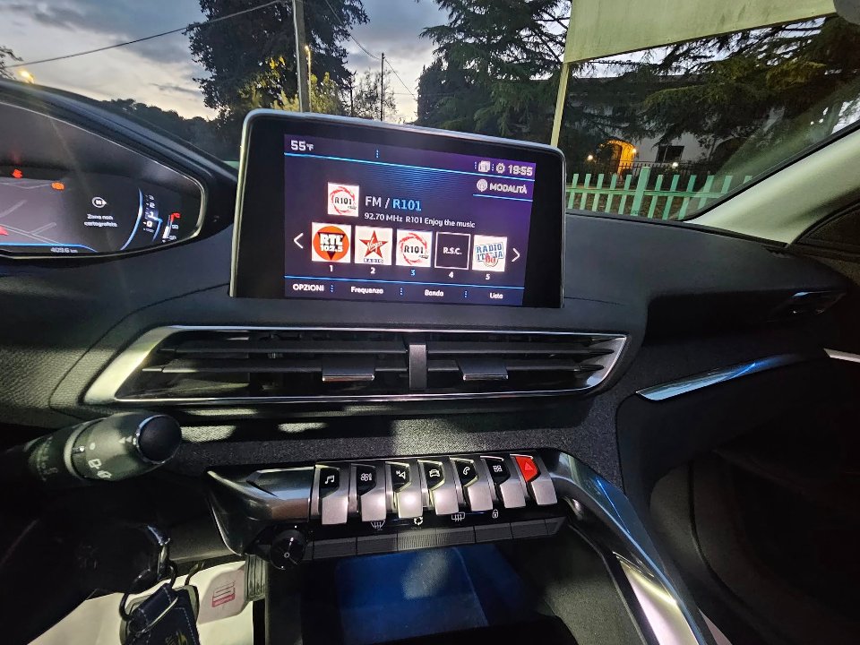 Peugeot 3008 ALLURE Diesel