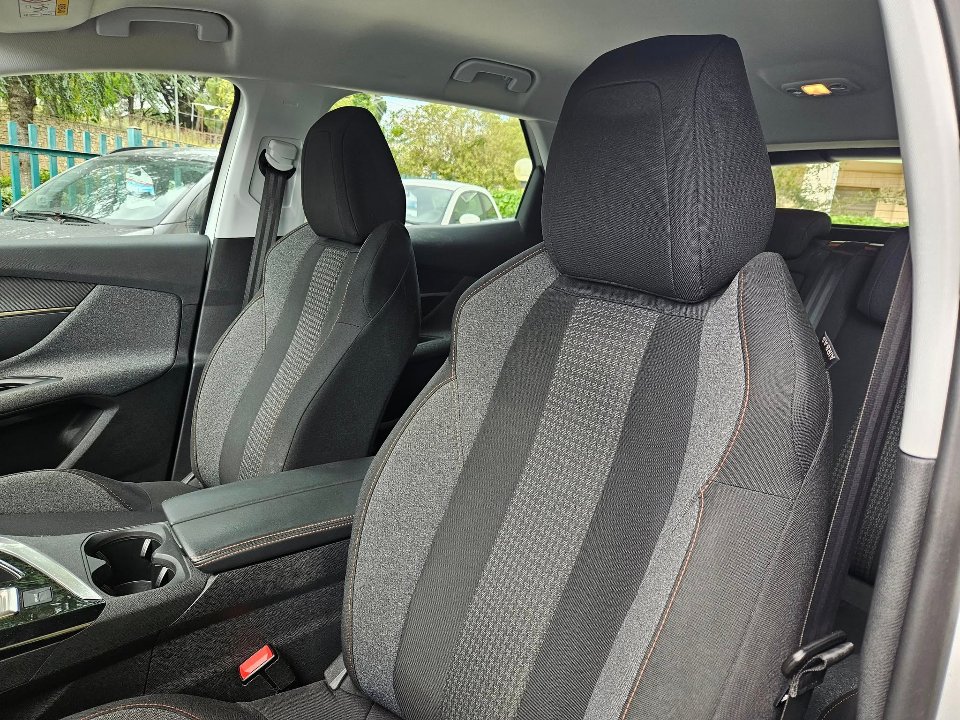 Peugeot 3008 ALLURE Diesel