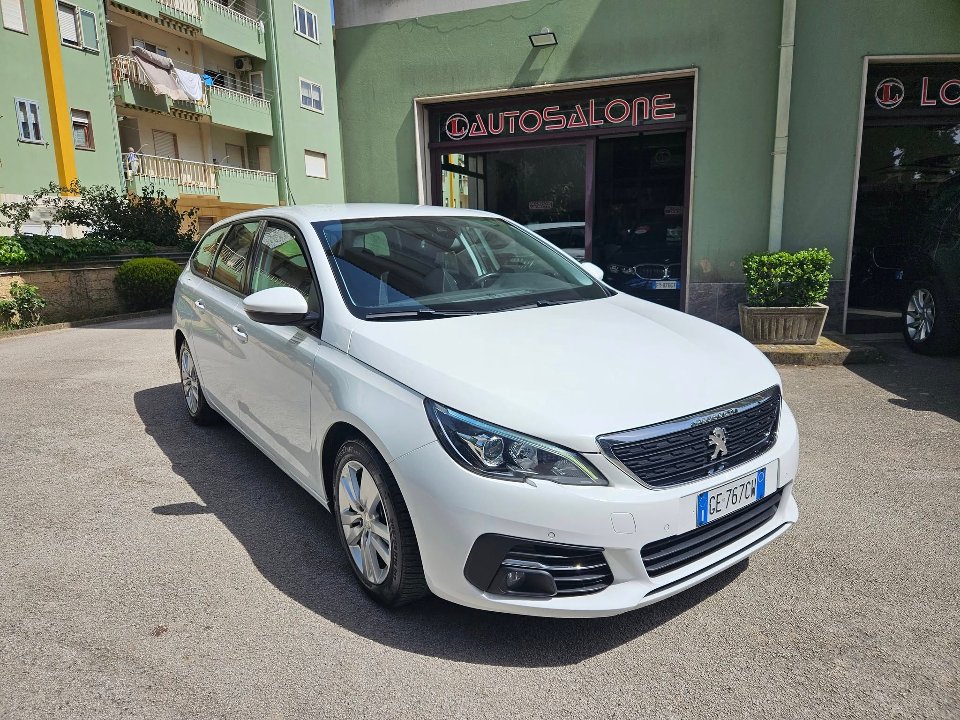 Peugeot 308 BUSINESS 130cv s&s Diesel