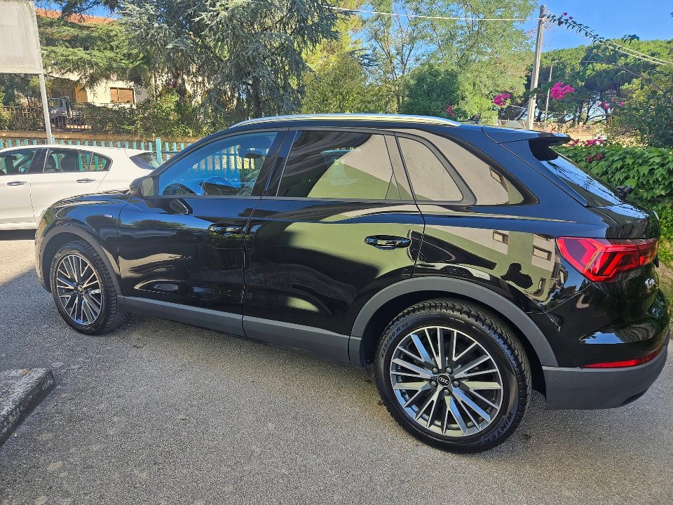 Audi Q3 S- LINE Diesel