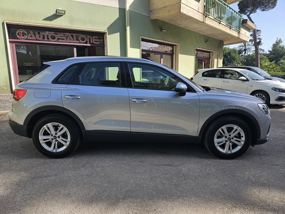 Audi Q3 DI quattro S tronic Business Sport Diesel