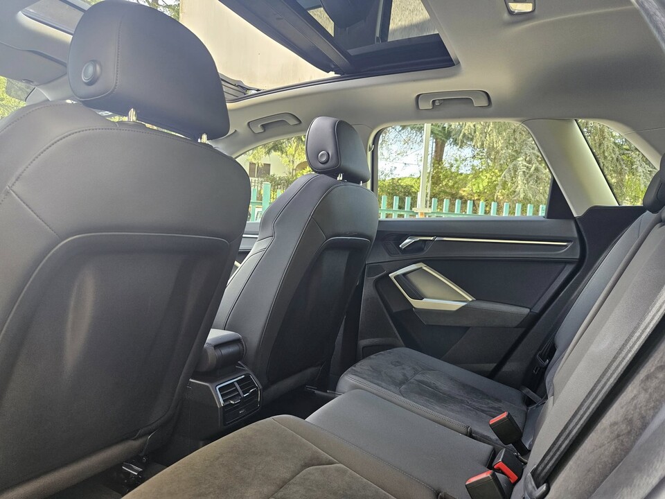 Audi Q3 DI quattro S tronic Business Sport Diesel