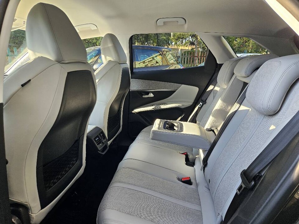 Peugeot 3008 allure sport Diesel