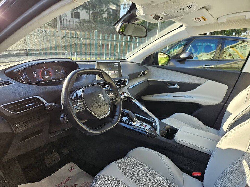 Peugeot 3008 allure sport Diesel